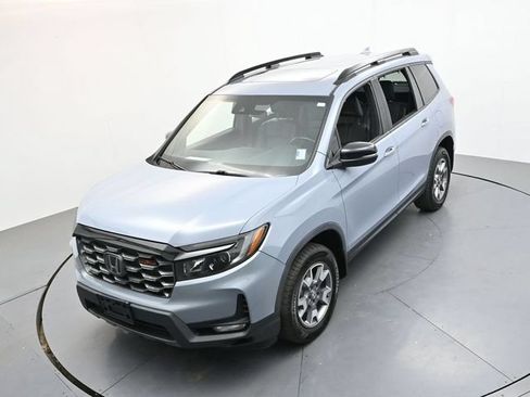 Used 2022 Honda Passport TrailSport image 31