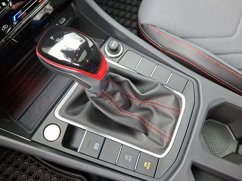 Used 2026 Volkswagen Jetta GLI Autobahn image 14