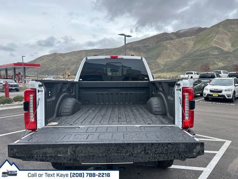 New 2026 Ford F250 XLT w/ XLT Premium Package AWD/4WD image 15