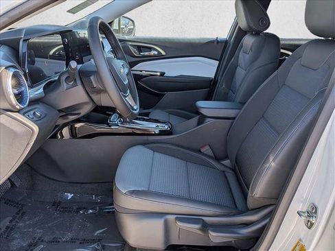 New 2026 Chevrolet Trax LT w/ Driver Confidence Package image 4