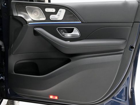 Used 2024 Mercedes-Benz GLE 63 AMG S image 27