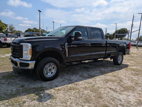 Used 2024 Ford F250 XL w/ XL Chrome Package AWD/4WD image 7