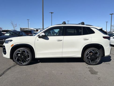 New 2026 Volkswagen Tiguan SEL R-Line AWD/4WD image 2