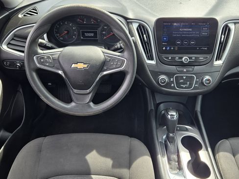 Used 2019 Chevrolet Malibu LS w/ LPO, Convenience Package 1 image 26