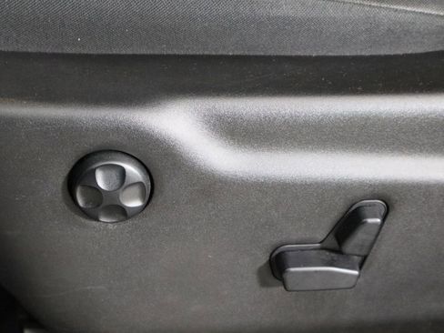 Used 2017 Jeep Grand Cherokee Laredo w/ Quick Order Package 23E image 24