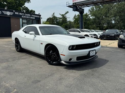 Used 2021 Dodge Challenger R/T RWD image 13
