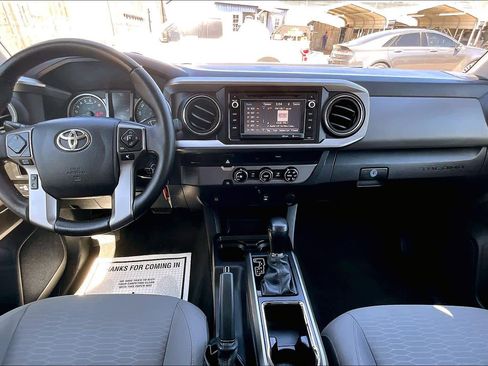 Used 2016 Toyota Tacoma SR5 w/ Towing Package image 16