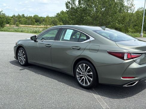 Used 2019 Lexus ES 350 w/ Premium Package FWD image 9