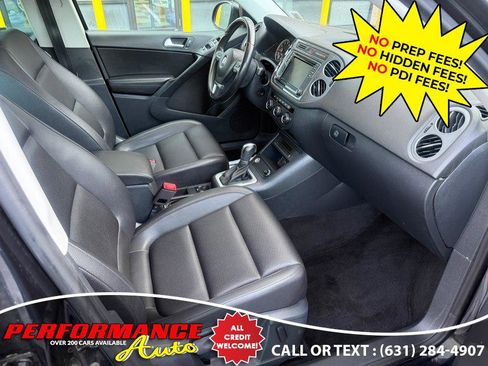 Used 2017 Volkswagen Tiguan Wolfsburg Edition AWD/4WD image 8