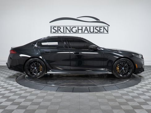 Used 2026 BMW M5 w/ Carbon Package AWD/4WD image 4