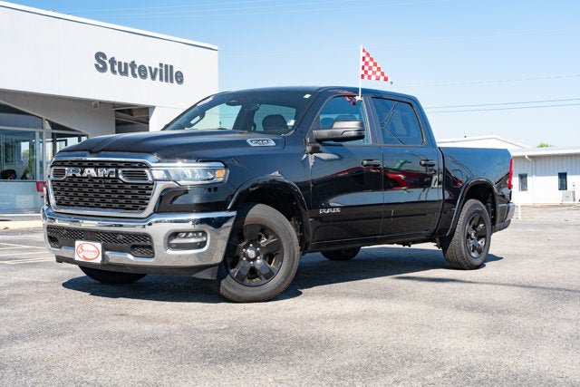 Used 2025 RAM 1500 Big Horn AWD/4WD image 1