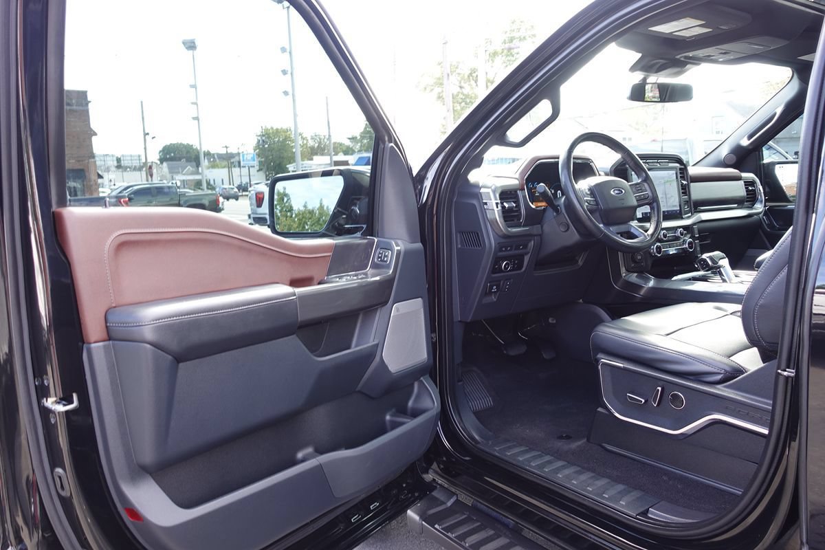 Used 2023 Ford F150 Lariat w/ Equipment Group 502A High AWD/4WD image 16