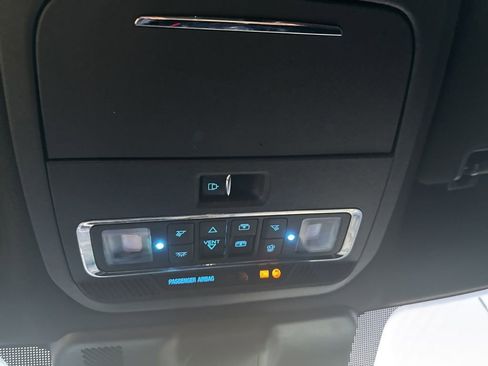 Used 2024 Ford F350 Platinum image 23