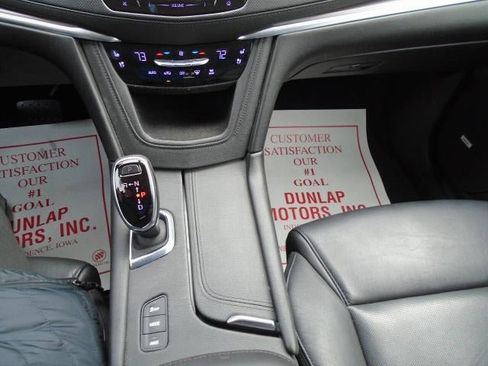 Used 2018 Cadillac XT5 Premium Luxury image 16