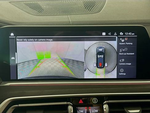 Used 2020 BMW X7 xDrive40i w/ Premium Package image 14