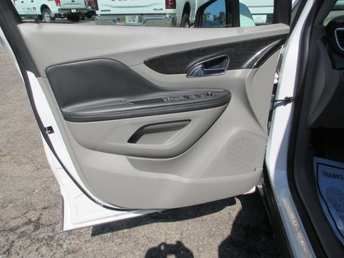 Used 2016 Buick Encore FWD image 15