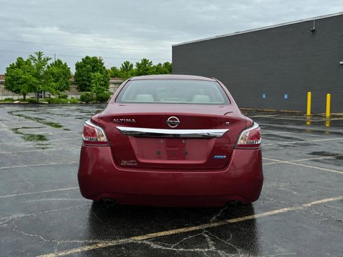Used 2014 Nissan Altima 2.5 SV FWD image 8