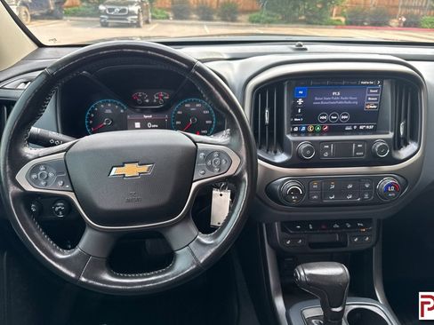 Certified 2019 Chevrolet Colorado Z71 w/ Z71 Midnight Edition AWD/4WD image 16