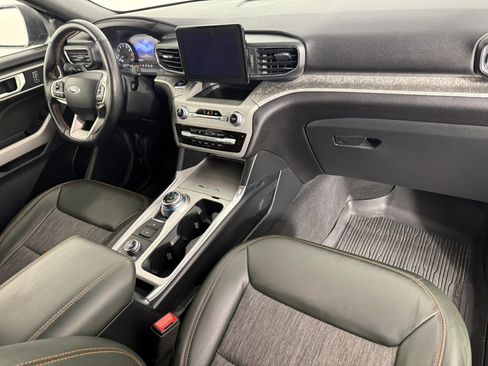 Certified 2022 Ford Explorer Timberline AWD/4WD image 11