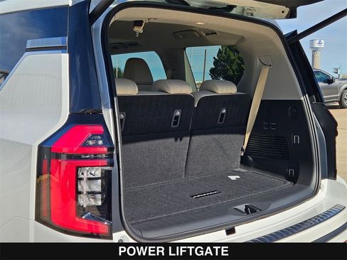 New 2026 Nissan Armada Platinum image 29