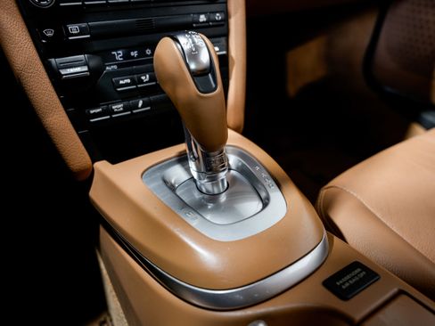 Used 2012 Porsche 911 Carrera 4S image 14