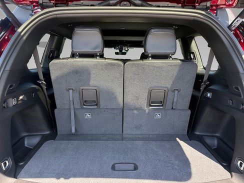 New 2026 Jeep Grand Cherokee L Laredo Altitude image 21