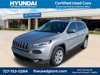 Used 2018 Jeep Cherokee Latitude Plus w/ Comfort/Convenience Group