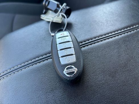 Used 2025 Nissan Altima 2.5 SV image 22