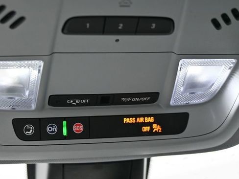 Used 2022 Chevrolet Blazer LT image 35