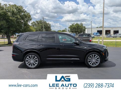 Used 2020 Cadillac XT6 Sport AWD/4WD image 2