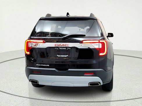 Certified 2023 GMC Acadia SLE w/ Driver Convenience Package FWD image 4