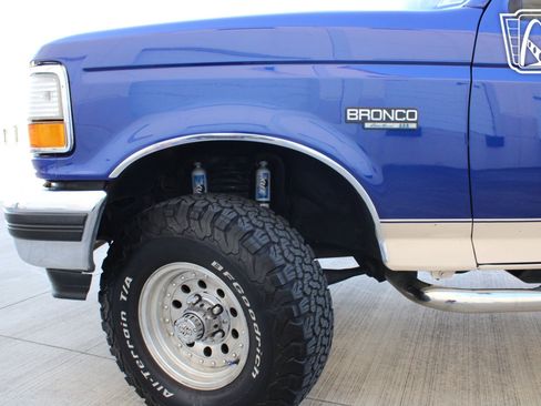Used 1993 Ford Bronco Eddie Bauer image 29