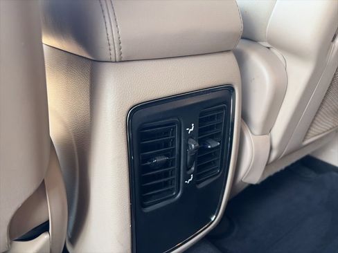 Used 2015 Jeep Grand Cherokee Laredo w/ Quick Order Package 23E image 27