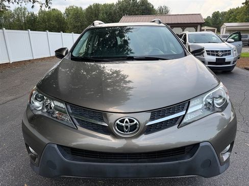Used 2013 Toyota RAV4 Limited FWD image 8