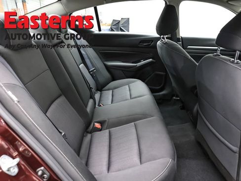 Used 2023 Nissan Altima 2.5 SV FWD image 23