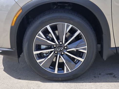 New 2026 INFINITI QX60 Luxe FWD image 8