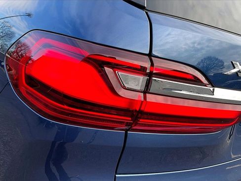 Used 2019 BMW X7 xDrive40i w/ Premium Package image 23