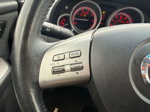 Used 2009 MAZDA MAZDA6 i Touring w/ Moonroof & Bose Pkg image 9