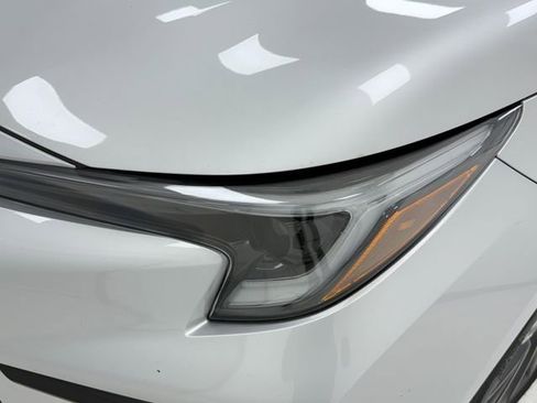Used 2023 Toyota Corolla SE image 6