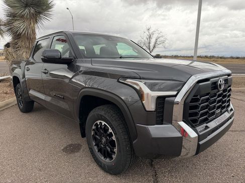 New 2026 Toyota Tundra SR5 AWD/4WD image 7