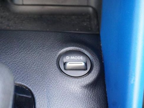 Certified 2023 Nissan Z Performance w/ Floor Mat Package (L93) image 23