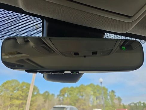 Used 2018 Toyota RAV4 Limited image 39