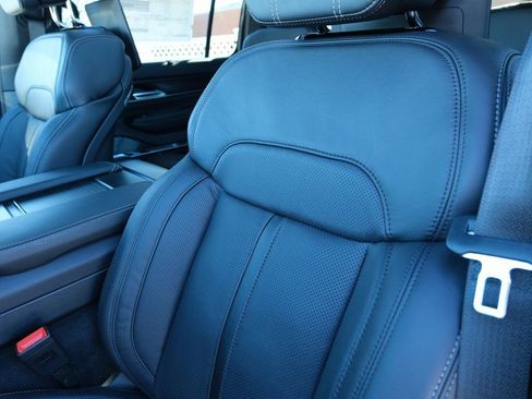 New 2026 Jeep Grand Wagoneer Summit w/ Rear Seat Video Group I AWD/4WD image 26