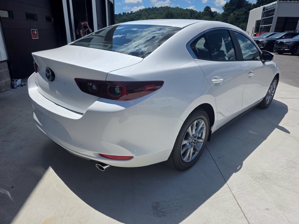 New 2026 MAZDA MAZDA3 s FWD image 6