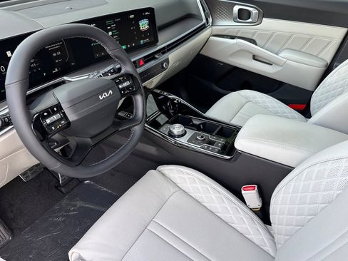New 2026 Kia Sorento SX Prestige image 10