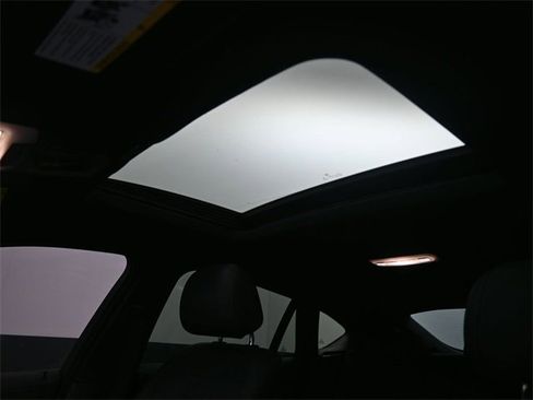 Used 2019 BMW X6 xDrive35i w/ Premium Package image 23