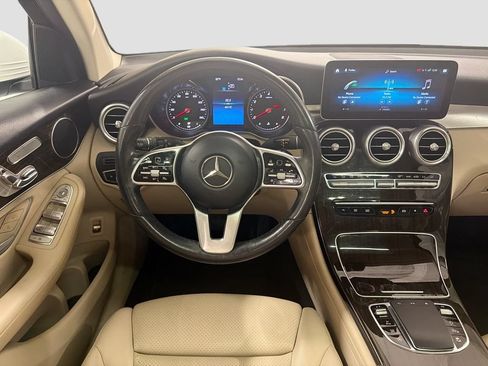 Certified 2022 Mercedes-Benz GLC 300 4MATIC image 21