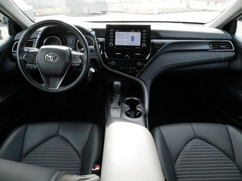 Certified 2024 Toyota Camry SE image 10