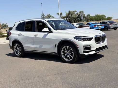 Used 2020 BMW X5 xDrive40i w/ Premium Package AWD/4WD image 4