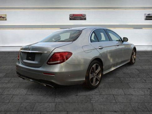 Used 2017 Mercedes-Benz E 300 image 7
